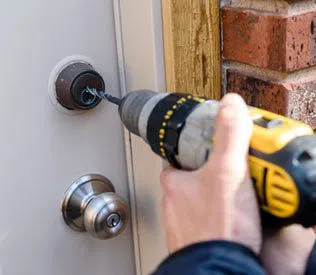 Locksmith Master Shop Rockwall, TX 972-865-7672 Locksmith Master Shop Rockwall, TX 972-865-7672 - 1-Locksmith-Services